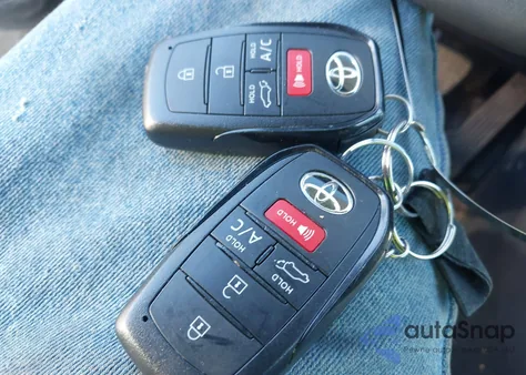 2024 Toyota Bz4X Xle from USA, damaged, VIN JTMABACA5RA090780